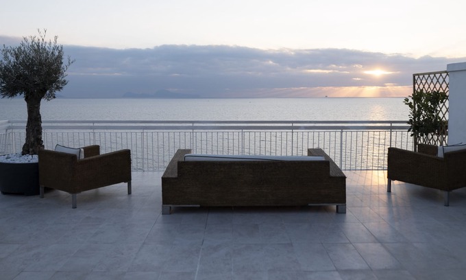 Torre del Greco Apartamento | Panoramic suite with whirlpool