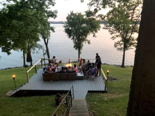 Cadiz Casa | Panoramic Sunset View Waterfront Firepit