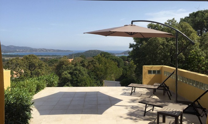 Cirendinu Villa | VILLA PANORÁMICA VISTA EN LAS BAHÍAS DE VILLATA Y PINARELLU EN LA NATURALEZA COMPLETA