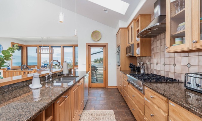 Pacific City Casa | Panoramic Views from the Deck or Relax in the Indoor Community Pool and Hot Tub
