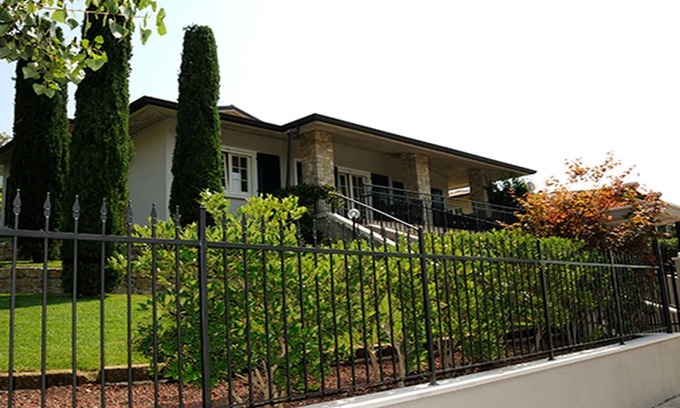 Pozzolengo Villa | Villa panorámica con piscina