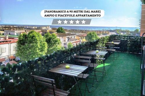 Pinetamare Apartamento | [Panoramico e a 90 metri dal mare]