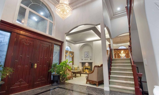 Surrey Newton Casa | Panridge Estate 6-bedroom in beautiful Surrey with WiFi