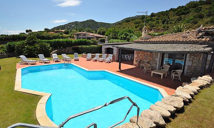 Pantogia Casa | Pantogia Villa Sleeps 9 Pool Air Con WiFi