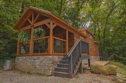 Lookout Valley Neighborhood Association Casa | Papa Cabin Tiny Log Home Comfort In Rustic Bliss