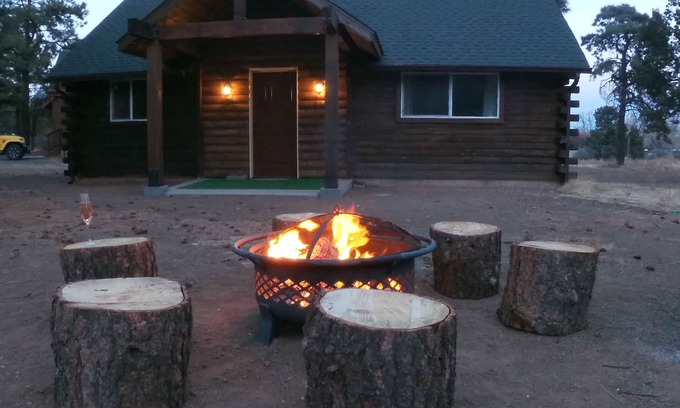 Flagstaff Cabina | Papa's House - secluded gateway