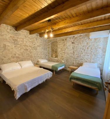 Piqeras Casa | Papu's Villa