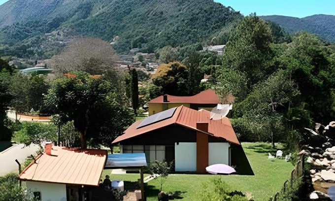 Teresopolis Casa | Paraíso Comary-400m CBF-900m feira Alto