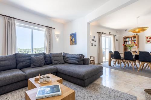 Figueira Casa | Paraíso dos Pássaros