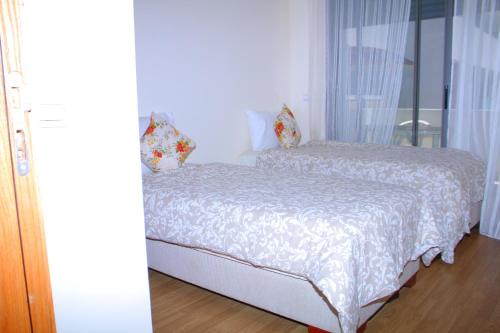 Pont Blondin Apartamento | Paradise 12