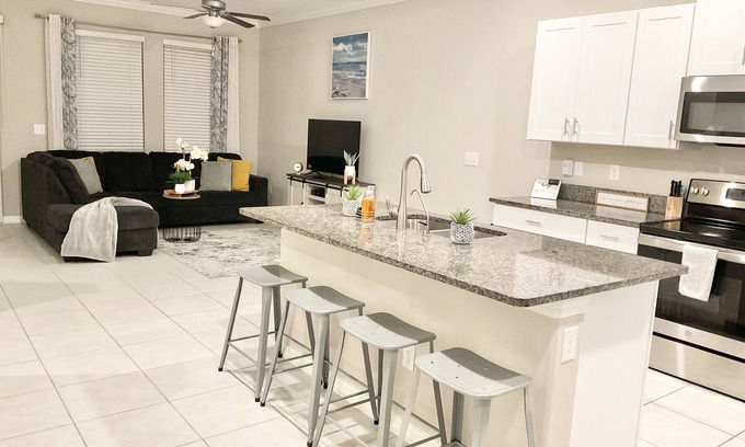 Wesley Chapel South Casa | Paradise! 3br/3ba large Townhouse near the Epperson Lagoon Community