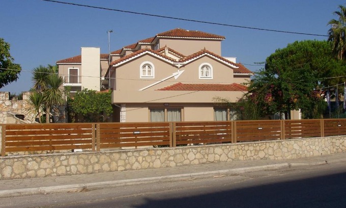 Agrilia Apartamento | PARADISE APARTMENTS & SUITES