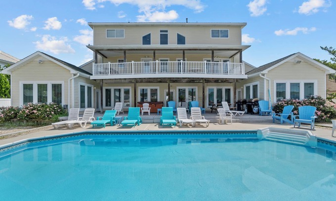 Sandbridge Casa | Paradise at Spinnaker! Semi-Oceanfront Plus Loft!