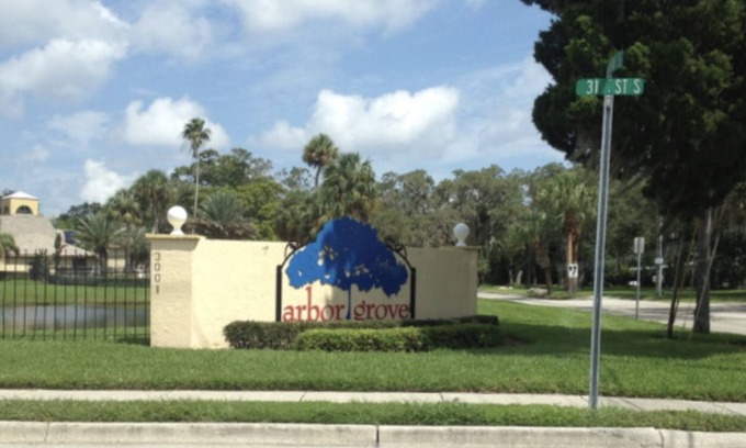 Pinellas Point Condominio | Paradise awaits!!!