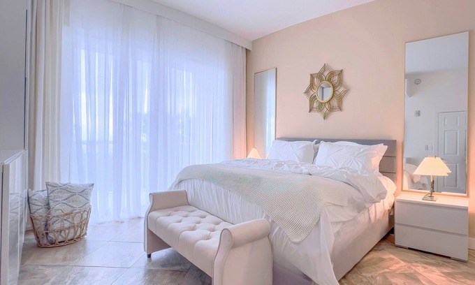 Lantana Condominio | Paradise Deluxe 2bd