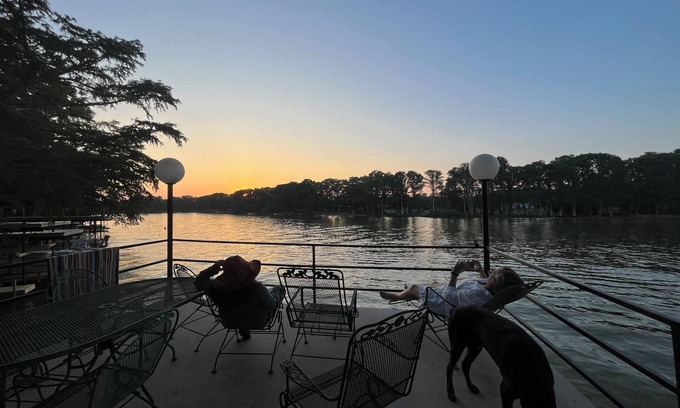 New Braunfels Cabina | Paradise Family Lake Cabin - Central - swimming, kayaking , and canoeing