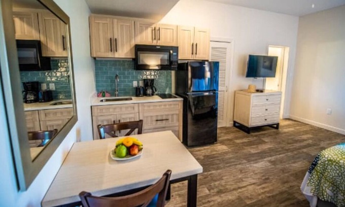 Estate Kings Quarter Apartamento | Paradise found. Fabulous resort studio apt w/mini kitchen. Breathtaking views.