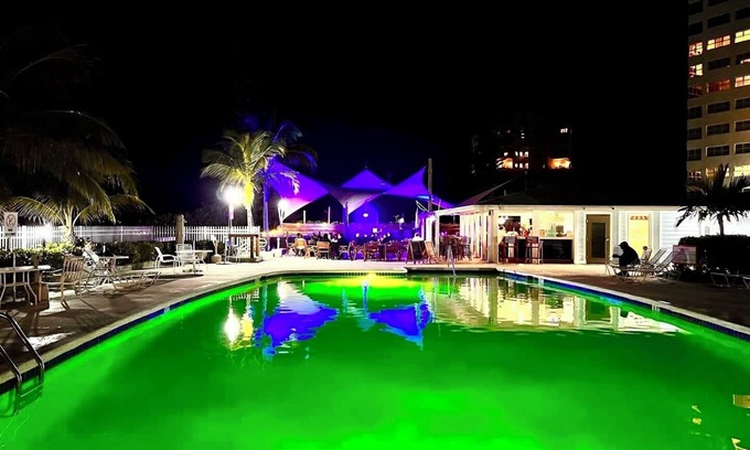 Freeport Apartamento | Paradise Garden Retreat. Million-Dollar View at Coral Beach Resort Bahamas