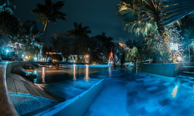 Aguas termales de Arenal Hotel | Paradise Hot Springs - Thermal Water & Volcano Views