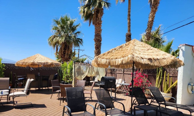 Desert Hot Springs Complejo | Paradise Hot Springs Hotel/ Mineral Water Spa #3