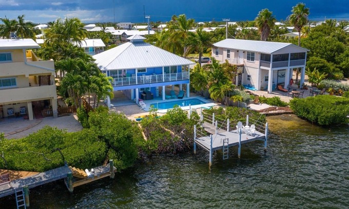 Breezeswept Beach Estates Casa | Paradise in the Keys - 2/2 Open Water with a pool. House is open to a 6 month