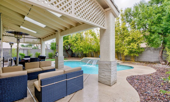 Silverado Ranch Casa | Paradise in Vegas near the Strip w/ game room & pool!