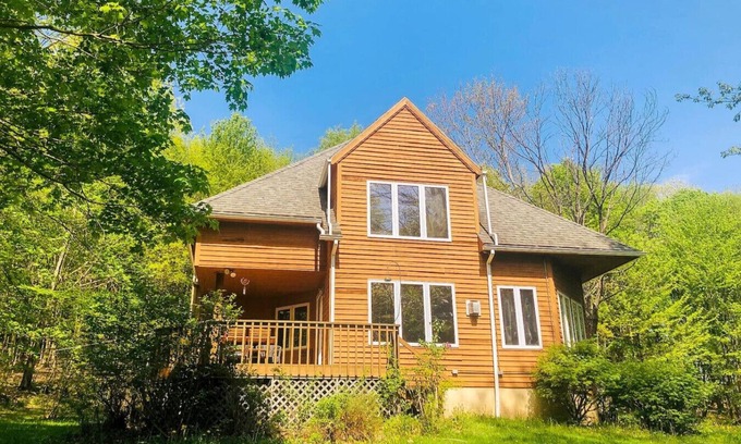 Bloomville Casa | Paradise on 12 Acres with A/C and Pool Nearby
