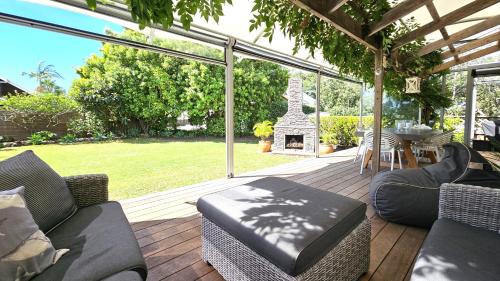 Matarangi Casa | Paradise on Pacific Parade - Matarangi Retreat