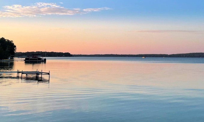 Lake Township Apartamento | Paradise on Platte Lake