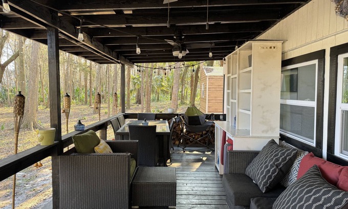Citrus Springs Cabina | Paradise Palms on Rainbow Ranch