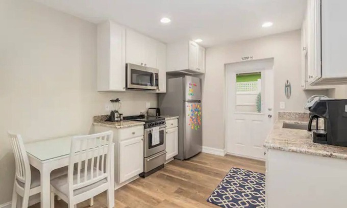 Tropic Apartamento | Paradise Palms Stunning Efficiency103 w/private patio