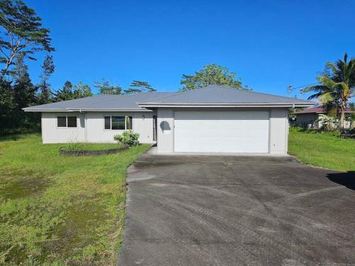 Keaau Casa | Paradise Park Hale-3BD