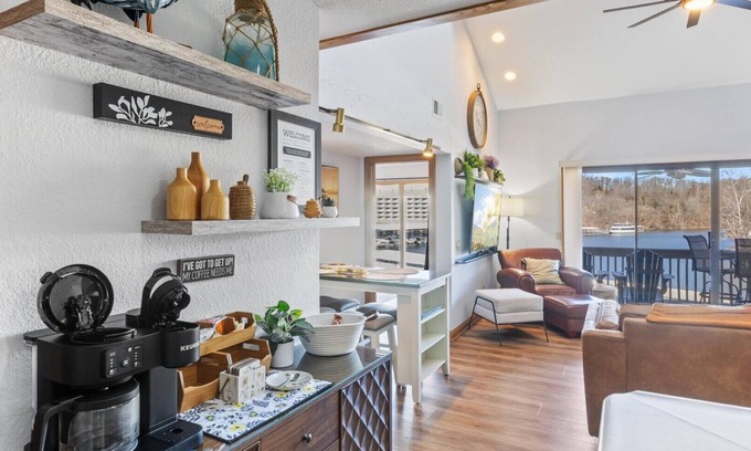Osage Beach Condominio | Paradise Point at Pelican Bay