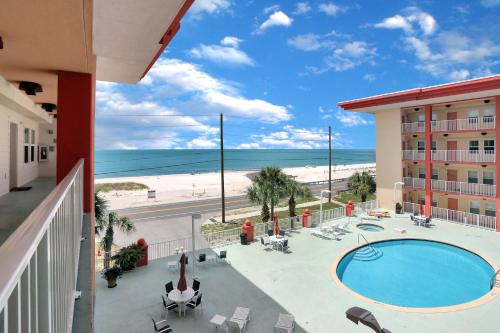 Mexico Beach Apartamento | Paradise Shores 310 by Pristine Properties Vacation Rentals