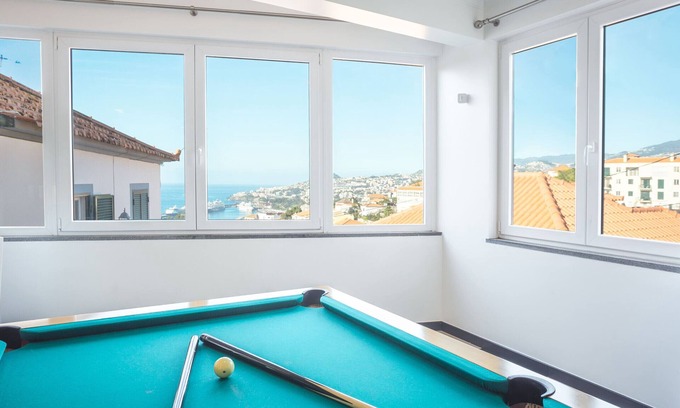 Santa Maria Maior Chalet De Esquí | Paradise View by Atlantic Holiday