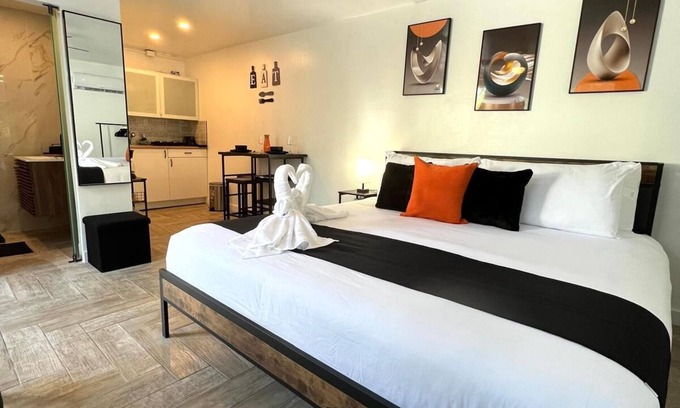 Poinsettia Heights Apartamento | paraiso en la ciudad/cerca a la playa/puertos crucero/full cocina
