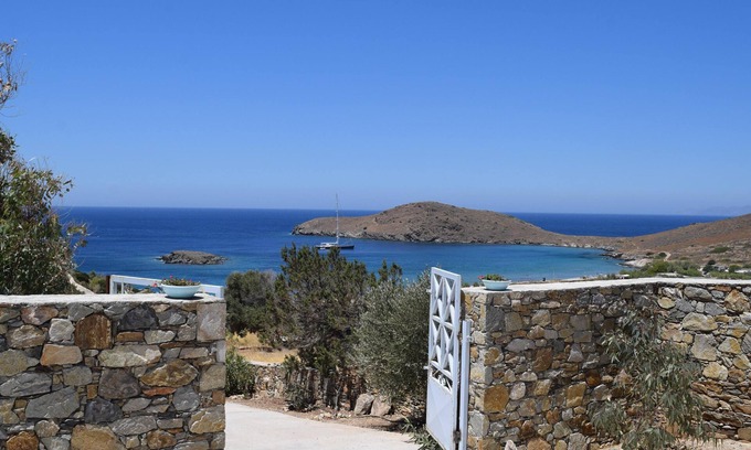 Delfini Casa | 'paraside' Seaside Villa in Delfini Says Netflix