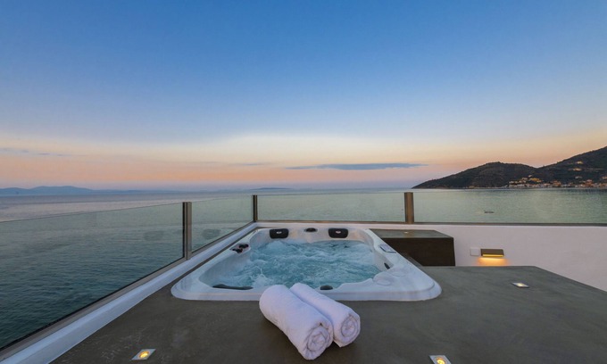 Tiros Hotel | Paraskevas Boutique Hotel