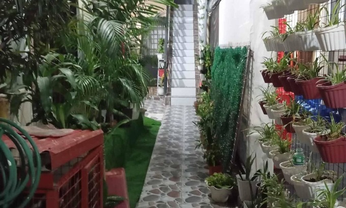 Marikina Casa | Parayno's transient Room in Marikina 2, Free NETFLIX/Centrally Located Place.