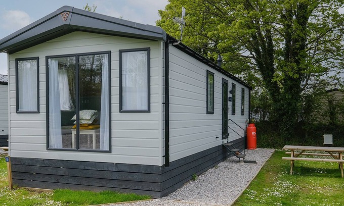 Hayle Casa | PARBOLA 30, pet friendly, with pool in Gwinear