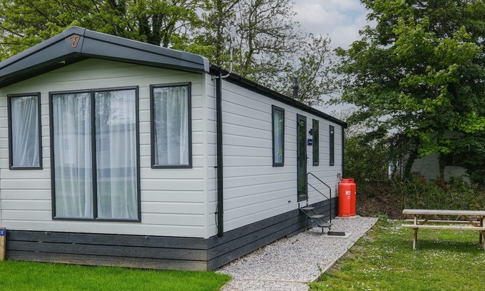 Hayle Casa | PARBOLA 31, family friendly, with pool in Gwinear