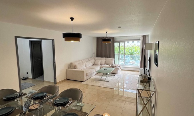 Gambetta Apartamento | Paris La Défense - Confort Élégance