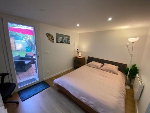 Mons - Plaine basse Apartamento | Paris Orly Aéroport suite