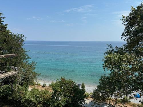 Anatolikos Olimpos Apartamento | Paris sea view apartments