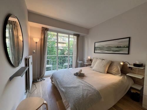 16th Arrondissement Apartamento | Parisian Charm Close Trocadero
