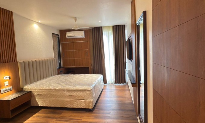 Arekere Hotel | Park Avenue Hotel Bannerghata Road