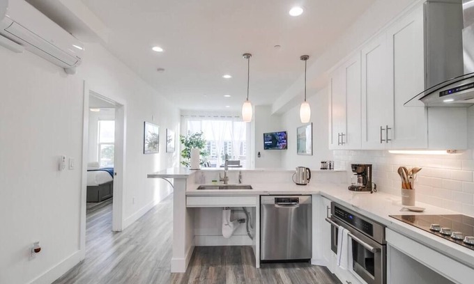 University Heights Apartamento | Park Blvd Paradise 303 king bed With a private Spa