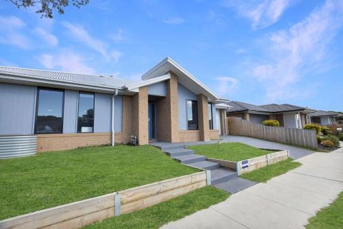 Paynesville Casa | Park Cottage