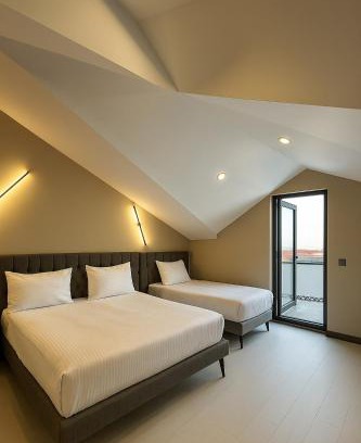 Arnavutkoy Hotel | Park Hotel & Private Transportation İstanbul Airport-By Loft