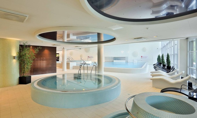 Kesklinn Hotel | Park Inn by Radisson Meriton Conference & Spa Hotel Tallinn